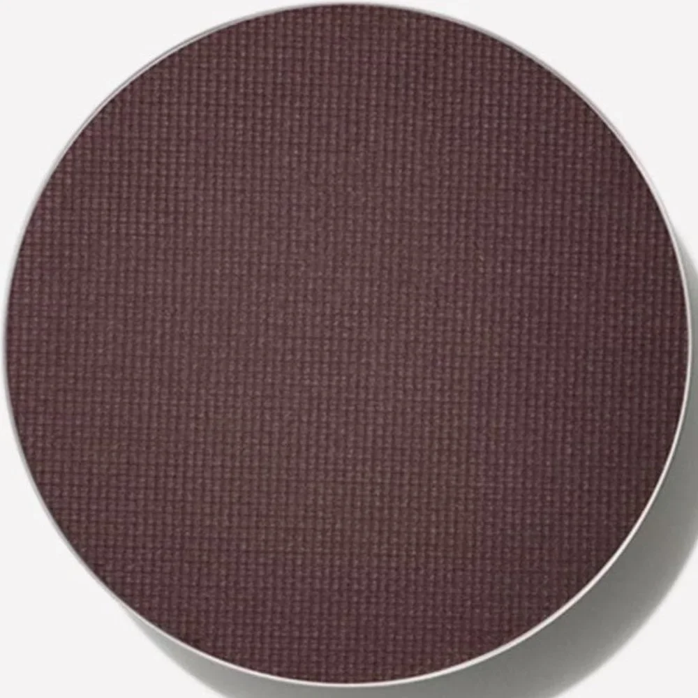 MAC Give A Glam Powder Kiss Soft Matte Eye Shadow Refill Pan